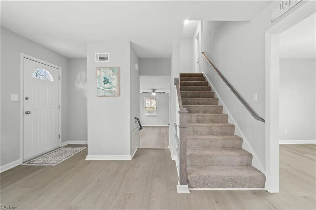 Portsmouth, Virginia 23703, United States, 4 Bedrooms Bedrooms, ,2 BathroomsBathrooms,Residential,Pending,16670