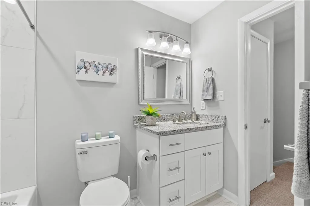 Portsmouth, Virginia 23703, United States, 4 Bedrooms Bedrooms, ,2 BathroomsBathrooms,Residential,Pending,16670