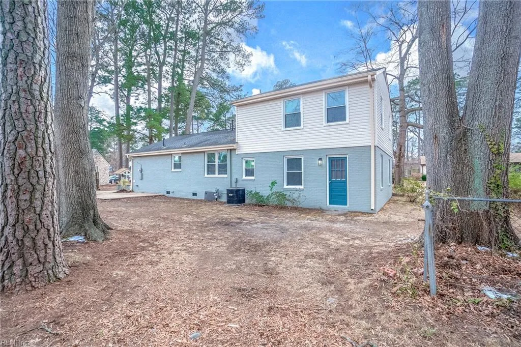 Portsmouth, Virginia 23703, United States, 4 Bedrooms Bedrooms, ,2 BathroomsBathrooms,Residential,Pending,16670