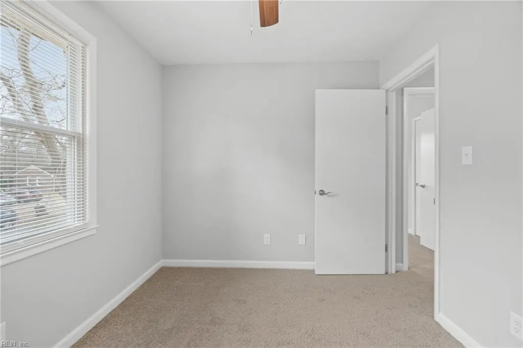 Portsmouth, Virginia 23703, United States, 4 Bedrooms Bedrooms, ,2 BathroomsBathrooms,Residential,Pending,16670