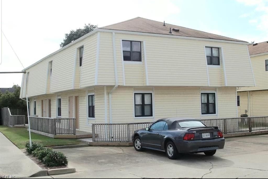 Photo of 3145 Page Avenue #102, Virginia Beach, VA 23451 (MLS # 10629331)