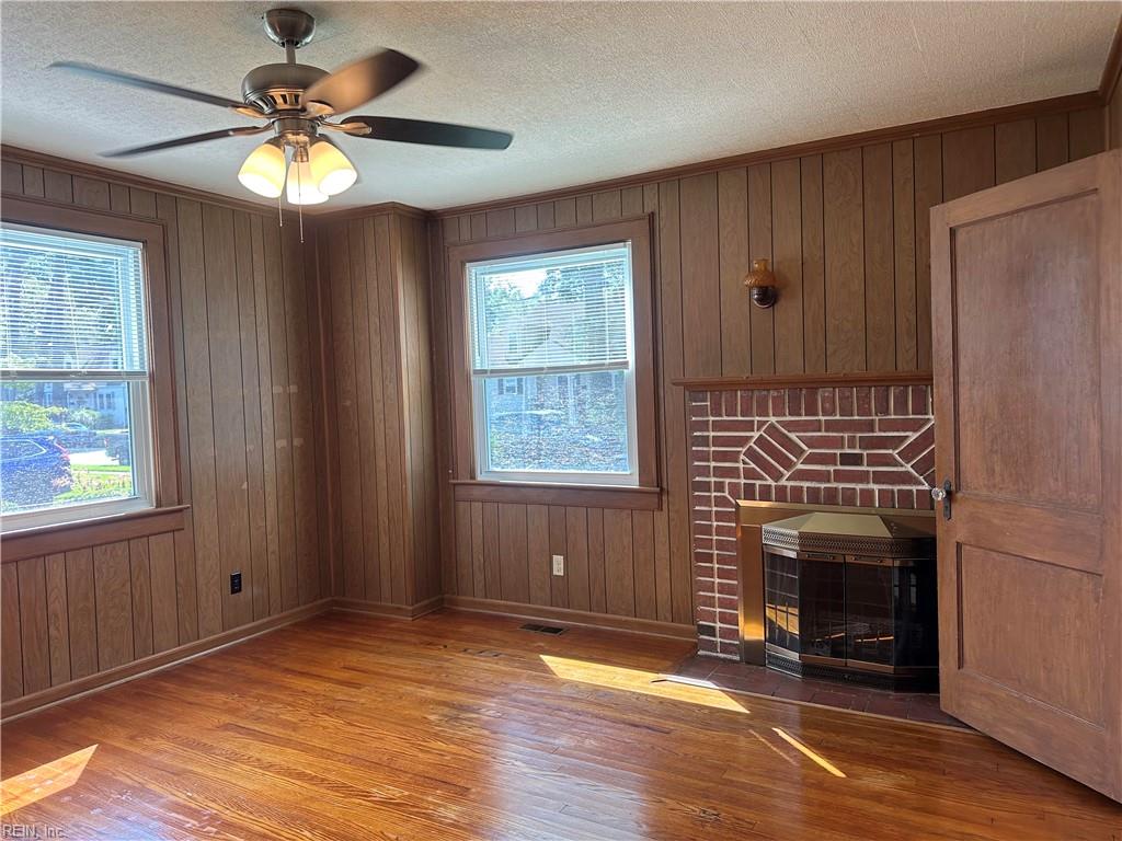 Photo of 1116 Evelyn Street, Norfolk, VA 23518 (MLS # 10651787)