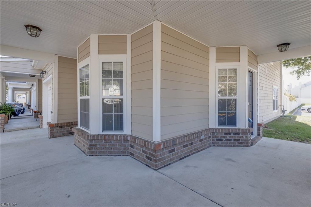 Photo of 5034 Glen Canyon Drive #31, Virginia Beach, VA 23462 (MLS # 10657965)