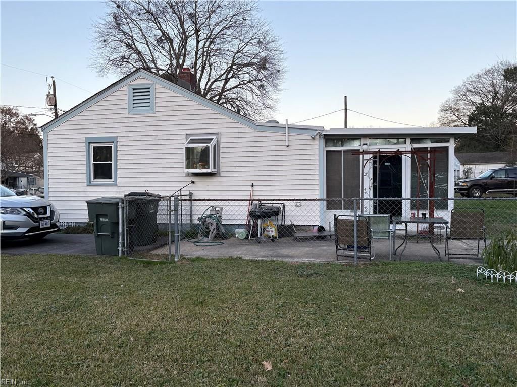 Photo of 5113 Texas Avenue, Norfolk, VA 23513 (MLS # 10613274)