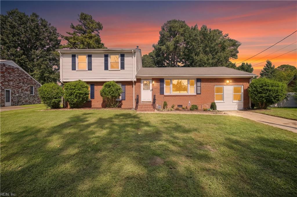 Photo of 4029 Wyndybrow Drive, Portsmouth, VA 23703 (MLS # 10656373)