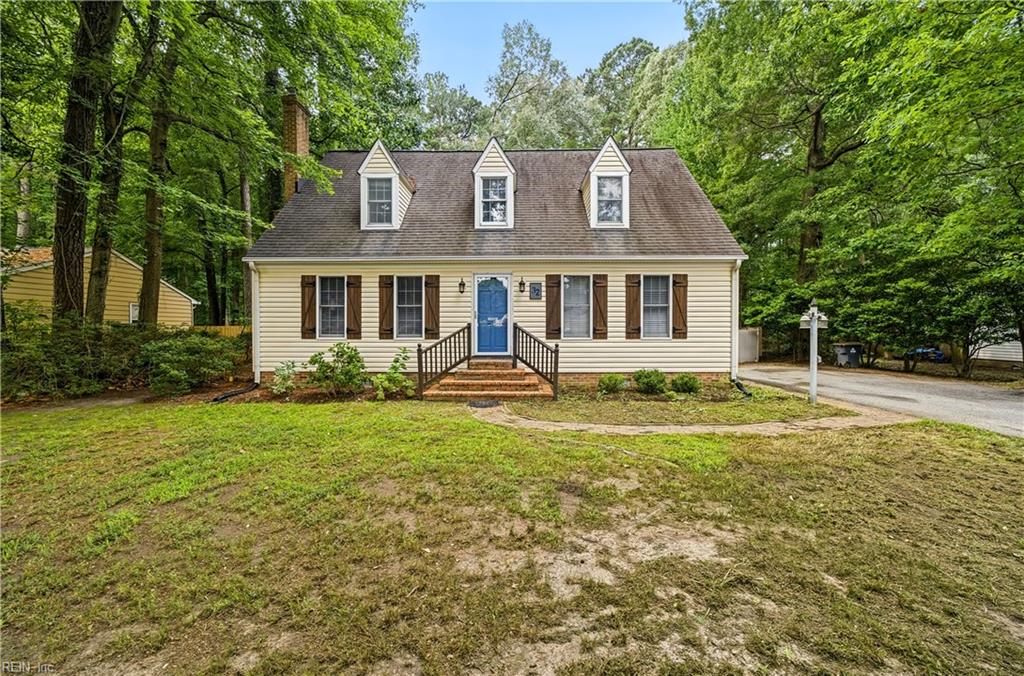 Photo of 32 Little Florida Road, Poquoson, VA 23662 (MLS # 10646476)
