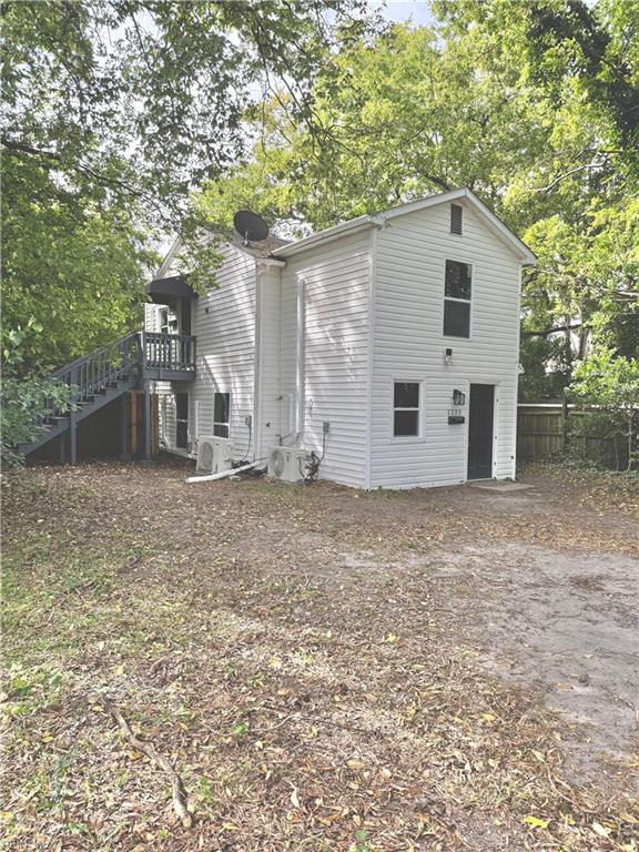 1233 Centre AVE