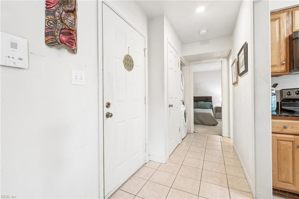 Photo of 1304 Stockley Gardens #507, Norfolk, VA 23517 (MLS # 10635393)