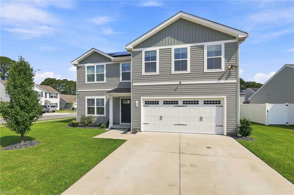 Photo of 123 W Afton Parkway, Portsmouth, VA 23702 (MLS # 10646794)