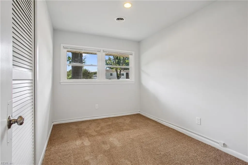 Newport News, Virginia 23602, United States, 3 Bedrooms Bedrooms, ,1 BathroomBathrooms,Residential,Active,228056