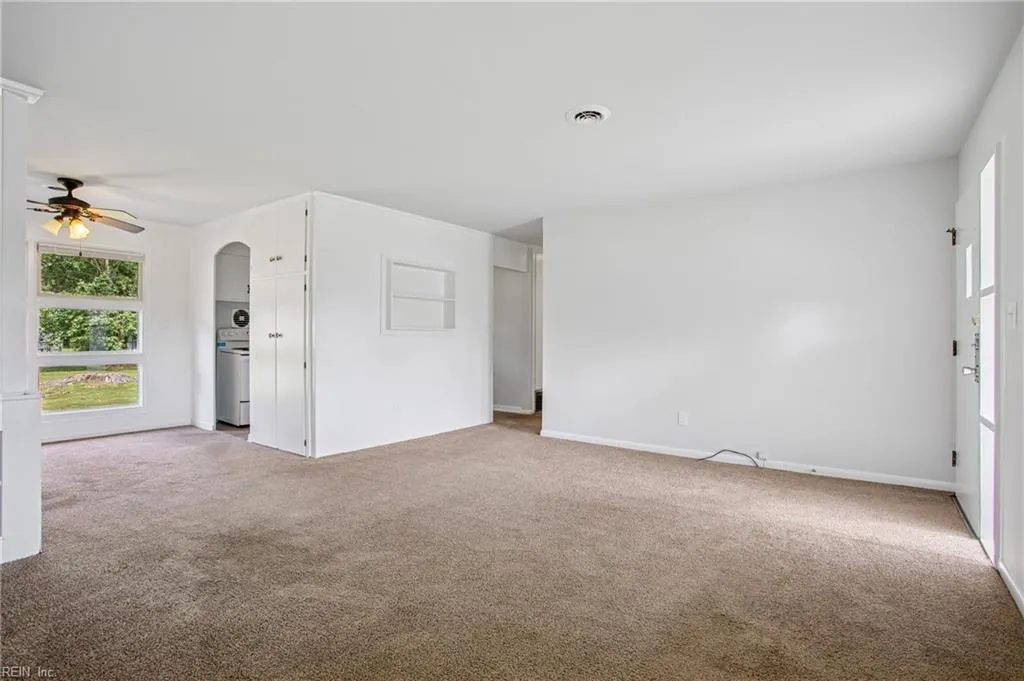 Newport News, Virginia 23602, United States, 3 Bedrooms Bedrooms, ,1 BathroomBathrooms,Residential,Active,228056