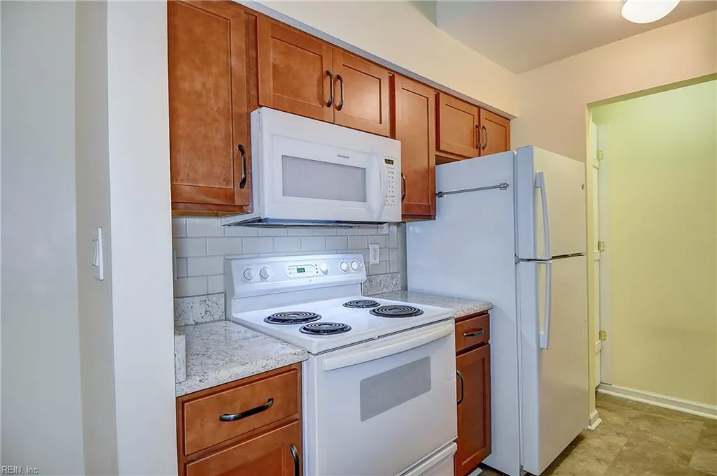 Chesapeake, Virginia 23320, United States, 2 Bedrooms Bedrooms, ,2 BathroomsBathrooms,Residential,Active,157449