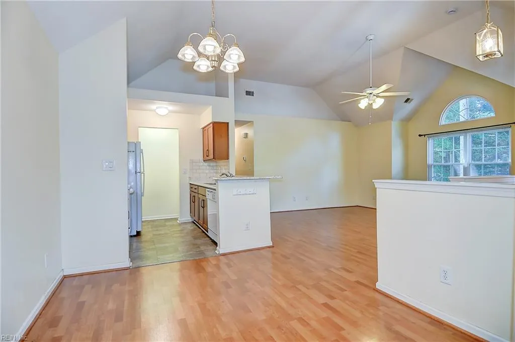 Chesapeake, Virginia 23320, United States, 2 Bedrooms Bedrooms, ,2 BathroomsBathrooms,Residential,Active,157449