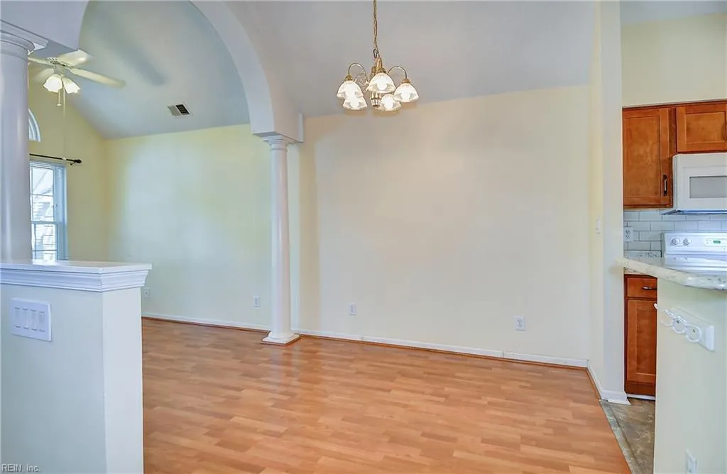 Chesapeake, Virginia 23320, United States, 2 Bedrooms Bedrooms, ,2 BathroomsBathrooms,Residential,Active,157449