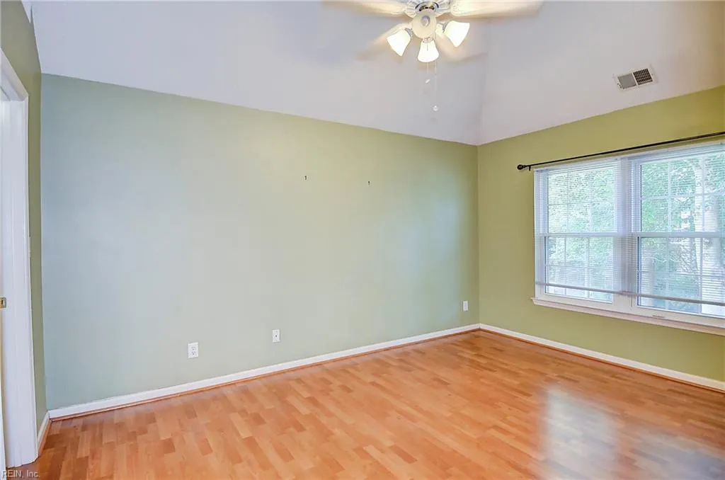 Chesapeake, Virginia 23320, United States, 2 Bedrooms Bedrooms, ,2 BathroomsBathrooms,Residential,Active,157449