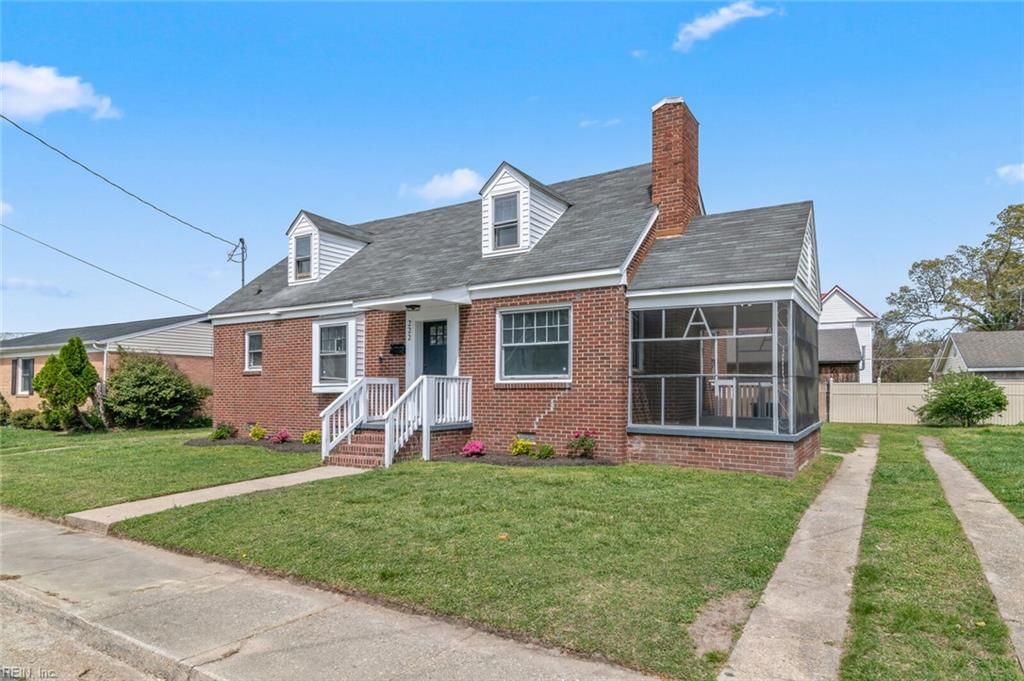 Photo of 222 Hall Street, Franklin, VA 23851 (MLS # 10604778)