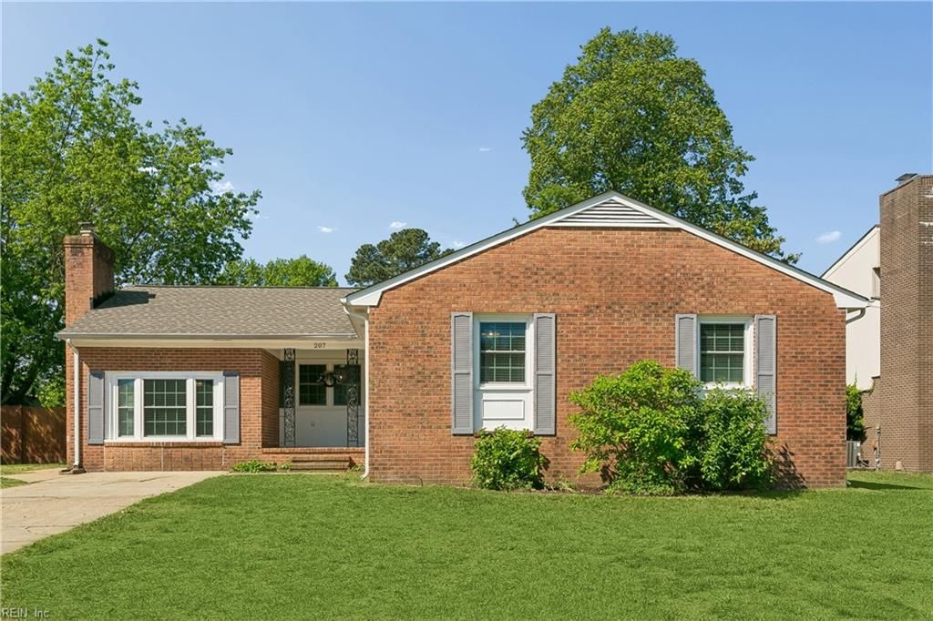 Photo of 207 Telford Drive, Newport News, VA 23602 (MLS # 10637104)
