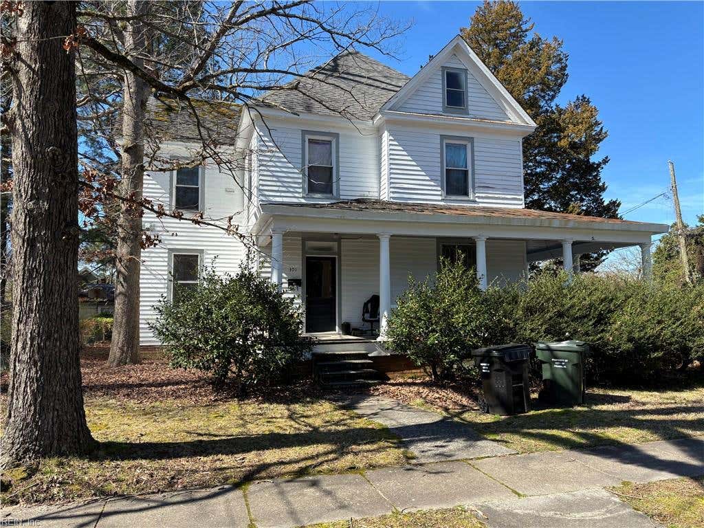 Photo of 301 S High Street, Franklin, VA 23851 (MLS # 10648315)