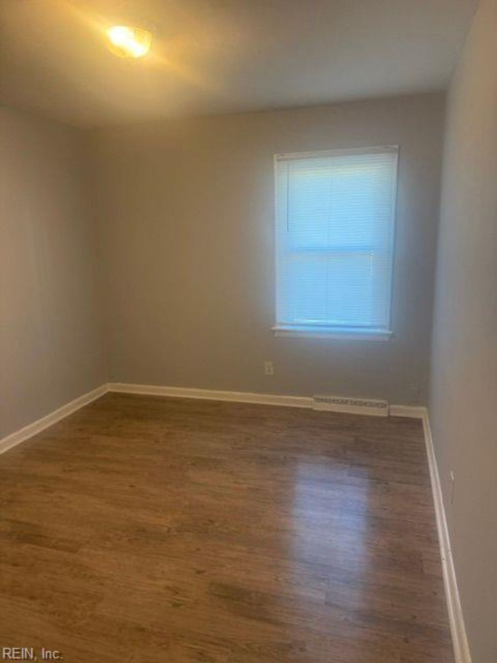 Photo of 245 Edison Avenue, Portsmouth, VA 23702 (MLS # 10634033)