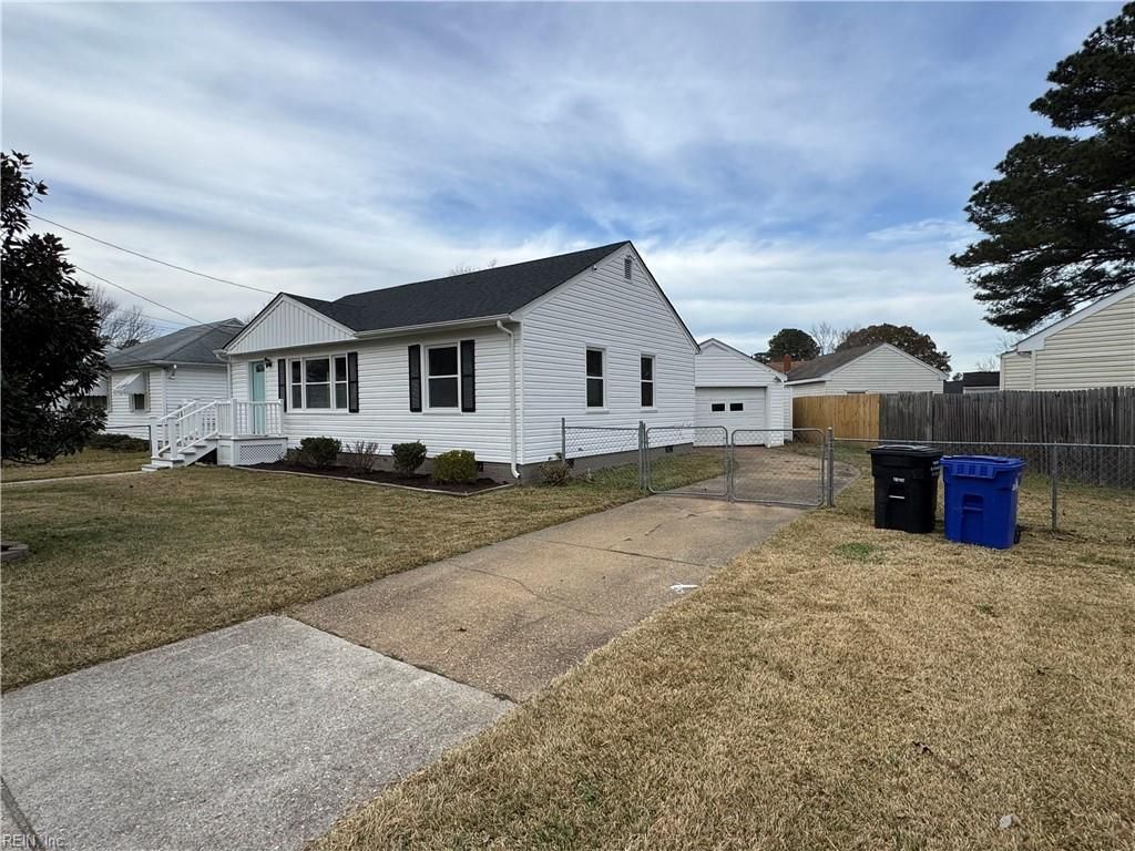 Photo of 106 Heath Lane, Portsmouth, VA 23701 (MLS # 10612715)