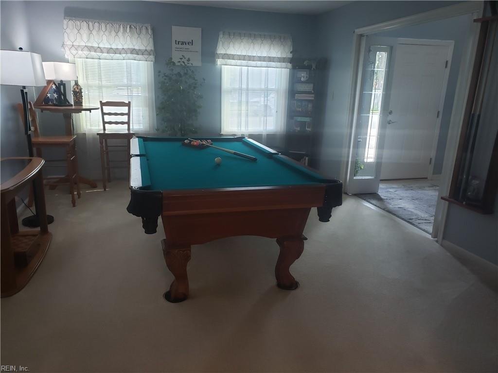 2 Ridge Lake DR