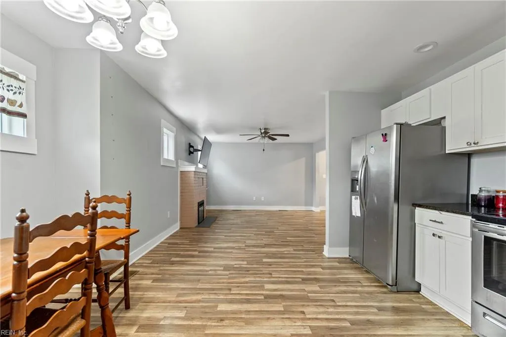 Norfolk, Virginia 23502, United States, 4 Bedrooms Bedrooms, ,2 BathroomsBathrooms,Residential,Pending,41161