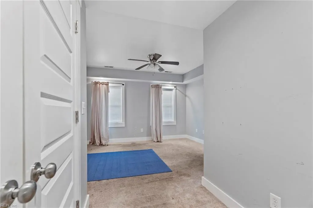 Norfolk, Virginia 23502, United States, 4 Bedrooms Bedrooms, ,2 BathroomsBathrooms,Residential,Pending,41161