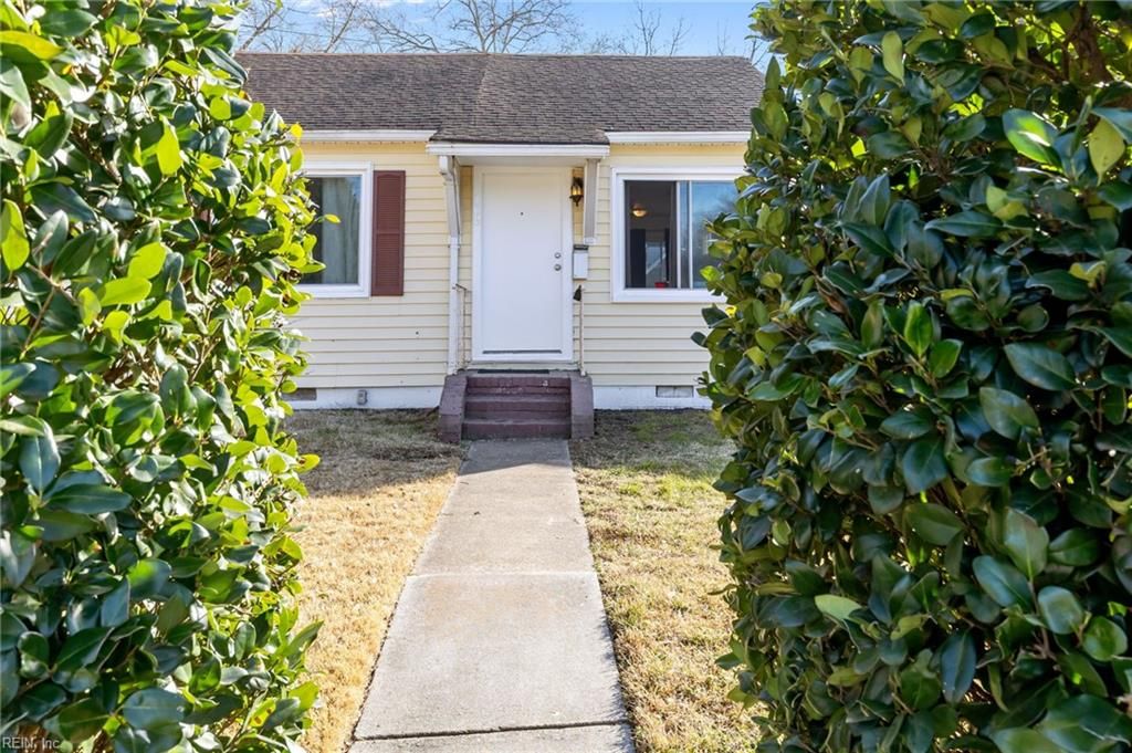 Photo of 103 Swain Avenue, Chesapeake, VA 23324 (MLS # 10620306)