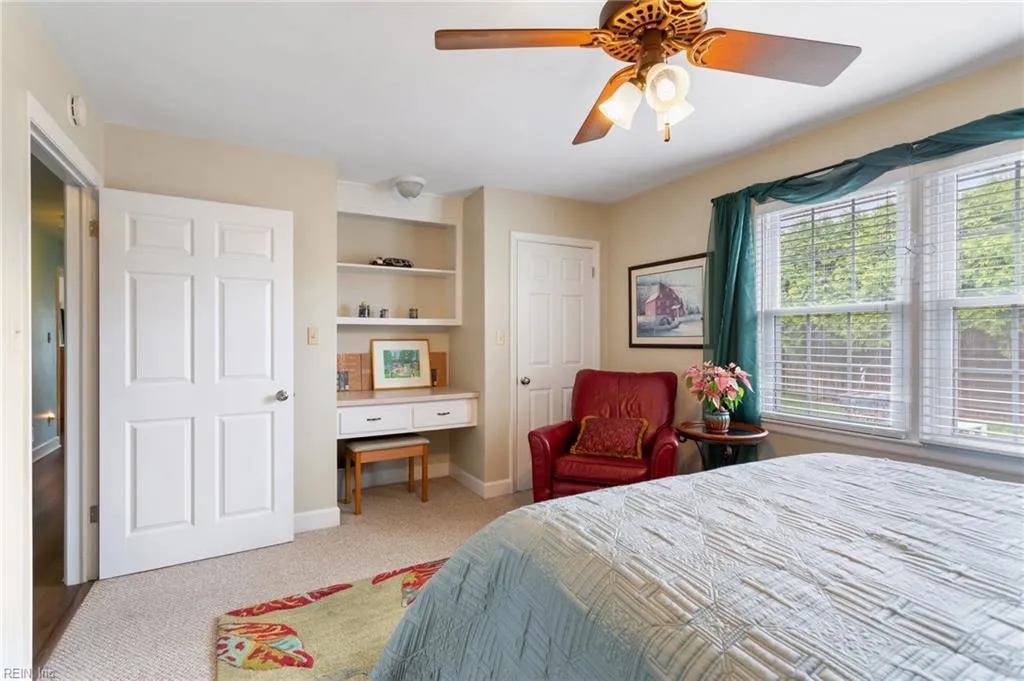 Virginia Beach, Virginia 23464, United States, 4 Bedrooms Bedrooms, ,3 BathroomsBathrooms,Residential,Pending,106831