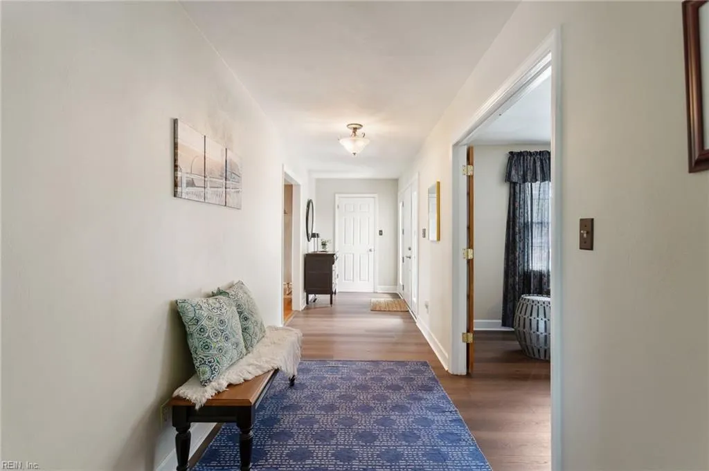 Virginia Beach, Virginia 23464, United States, 4 Bedrooms Bedrooms, ,3 BathroomsBathrooms,Residential,Pending,106831