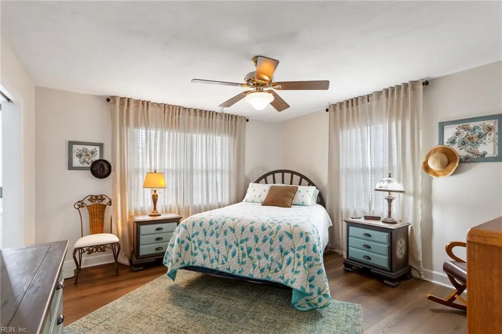 Virginia Beach, Virginia 23464, United States, 4 Bedrooms Bedrooms, ,3 BathroomsBathrooms,Residential,Pending,106831