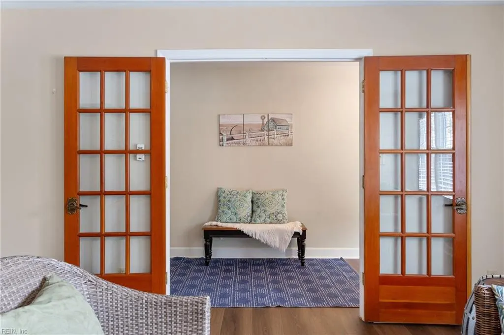 Virginia Beach, Virginia 23464, United States, 4 Bedrooms Bedrooms, ,3 BathroomsBathrooms,Residential,Pending,106831