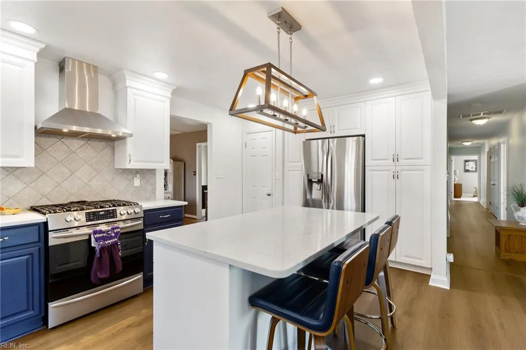 Virginia Beach, Virginia 23464, United States, 4 Bedrooms Bedrooms, ,3 BathroomsBathrooms,Residential,Pending,106831