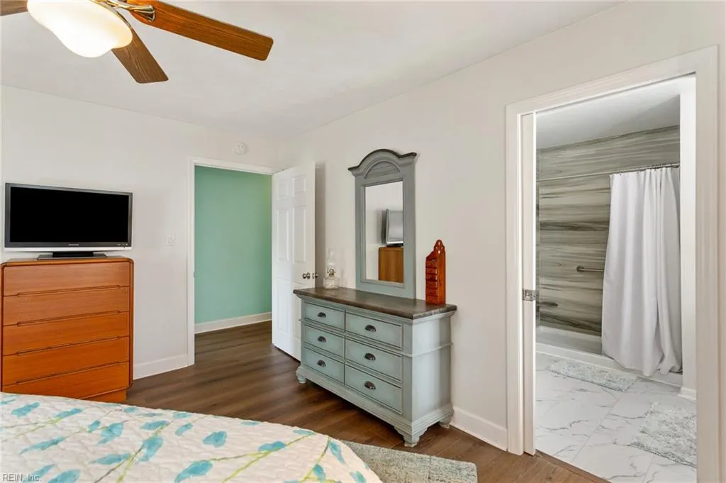 Virginia Beach, Virginia 23464, United States, 4 Bedrooms Bedrooms, ,3 BathroomsBathrooms,Residential,Pending,106831