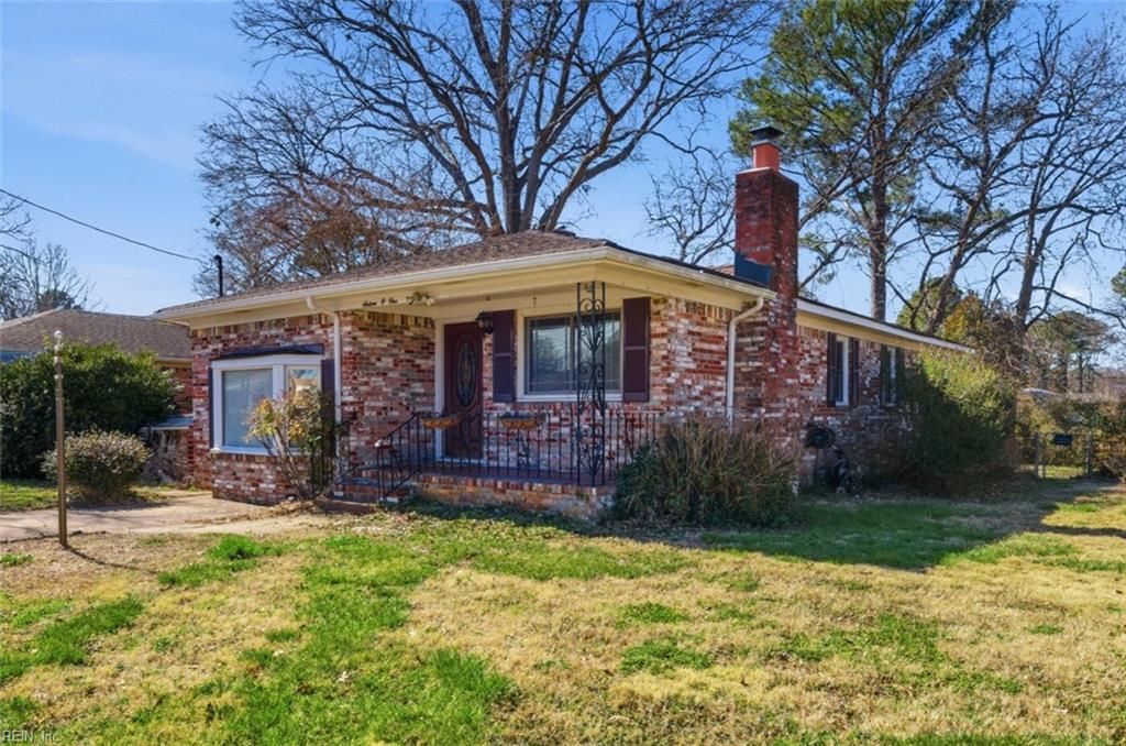 Photo of 1601 Wood Avenue, Chesapeake, VA 23325 (MLS # 10621433)