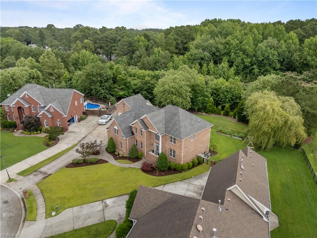 860 Greenfield LN