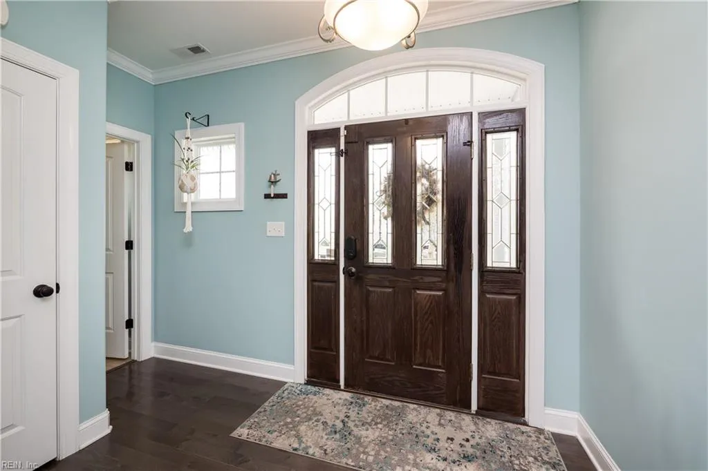 Norfolk, Virginia 23503, United States, 4 Bedrooms Bedrooms, ,3 BathroomsBathrooms,Residential,Active,188437