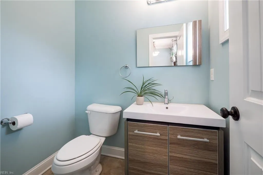 Norfolk, Virginia 23503, United States, 4 Bedrooms Bedrooms, ,3 BathroomsBathrooms,Residential,Active,188437