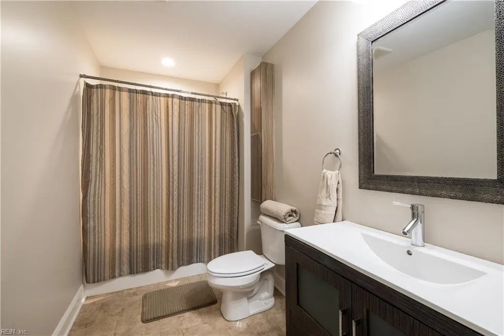 Norfolk, Virginia 23503, United States, 4 Bedrooms Bedrooms, ,3 BathroomsBathrooms,Residential,Active,188437