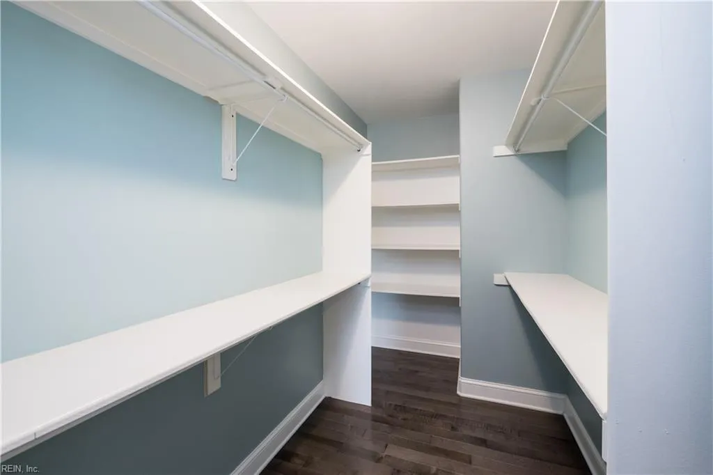 Norfolk, Virginia 23503, United States, 4 Bedrooms Bedrooms, ,3 BathroomsBathrooms,Residential,Active,188437