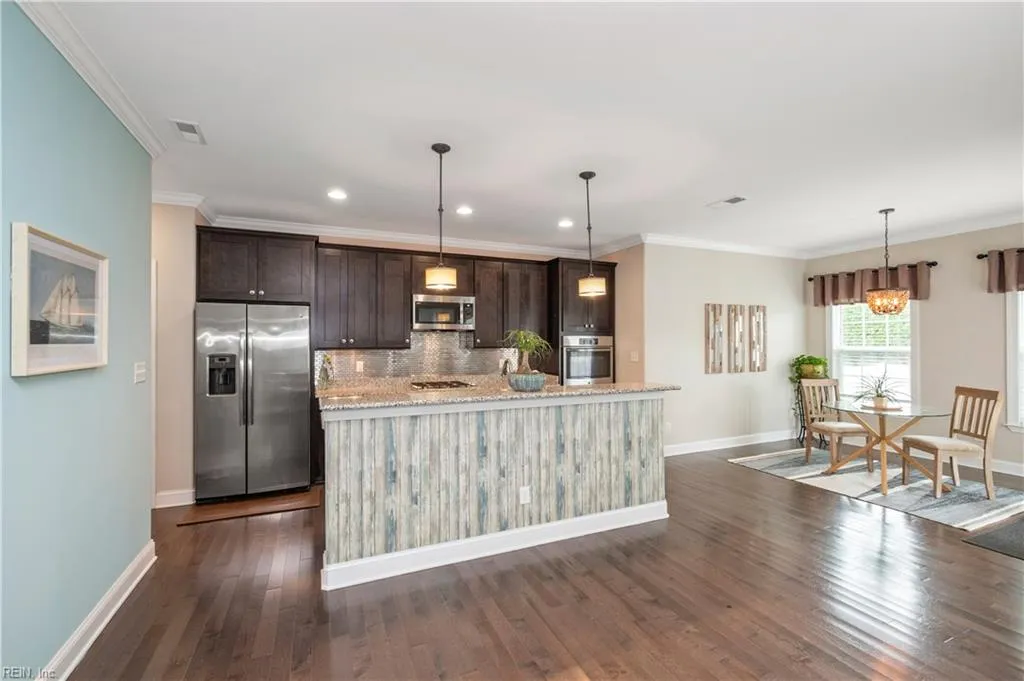 Norfolk, Virginia 23503, United States, 4 Bedrooms Bedrooms, ,3 BathroomsBathrooms,Residential,Active,188437