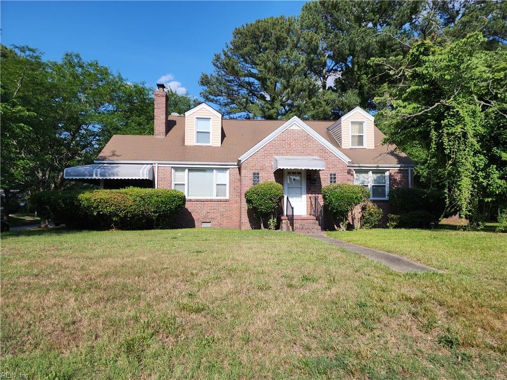 Photo of 6342 Glenoak Drive, Norfolk, VA 23513 (MLS # 10656697)