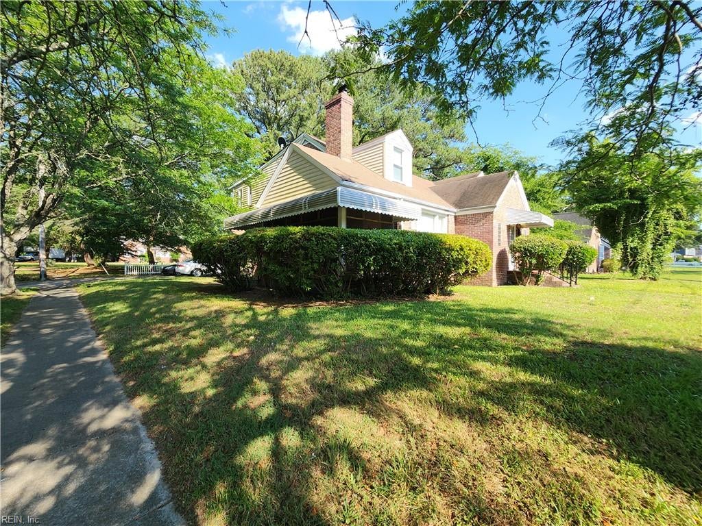 Photo of 6342 Glenoak Drive, Norfolk, VA 23513 (MLS # 10656697)