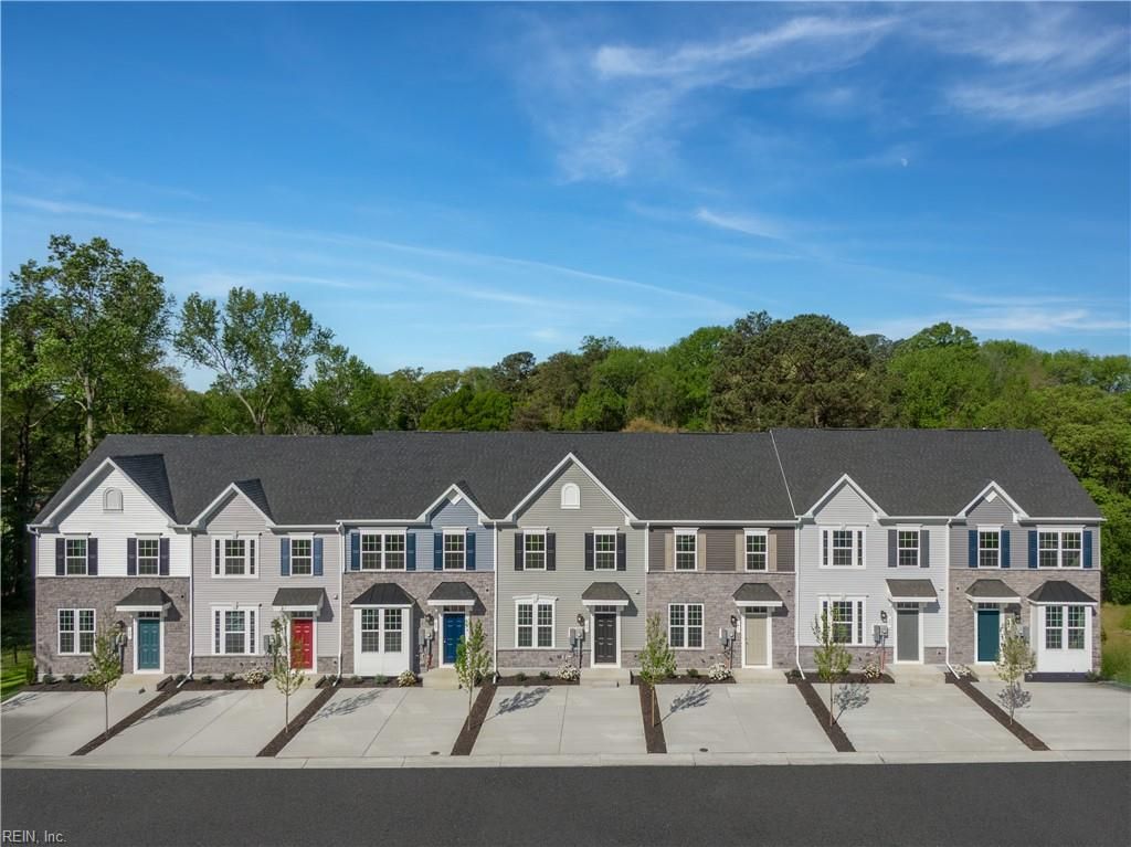 Photo of 214 REIDS PLACE Drive, Suffolk, VA 23434 (MLS # 10614720)