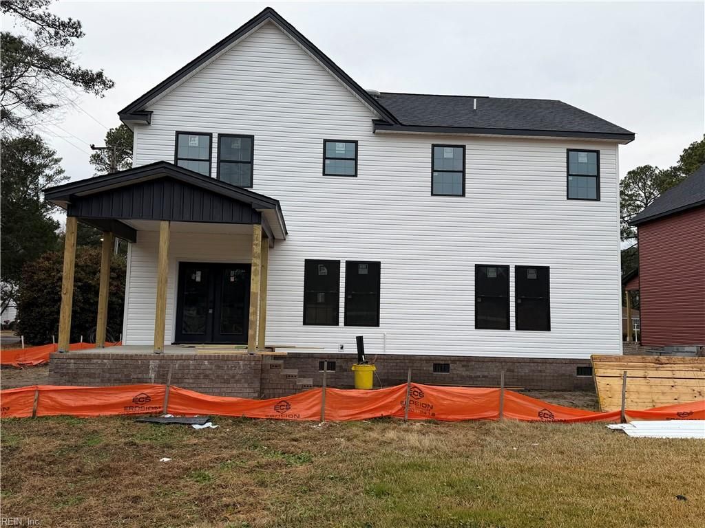 Photo of 3128 Sterling Point Drive, Portsmouth, VA 23703 (MLS # 10614227)