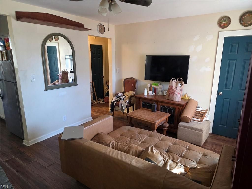 Photo of 3404 Peronne Avenue, Norfolk, VA 23509 (MLS # 10620448)