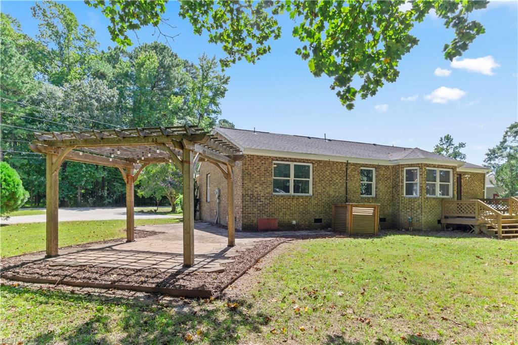 13490 Melissa DR