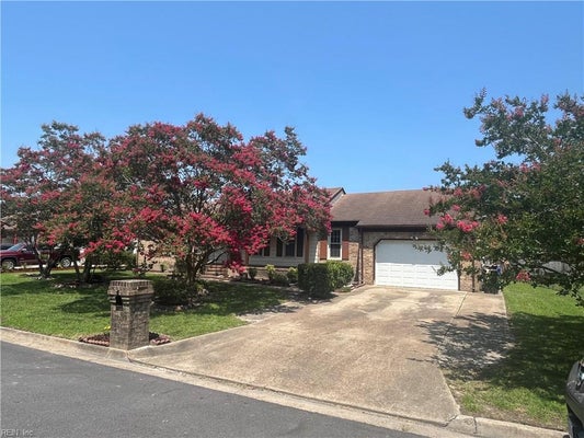 2113 QUAKER PL, CHESAPEAKE, VA 23325 - Image f5dd7ff2aad2db4483cb59487e81acae/253841585