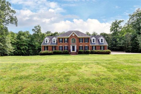 8240 Cumberland RD New Kent VA 23124