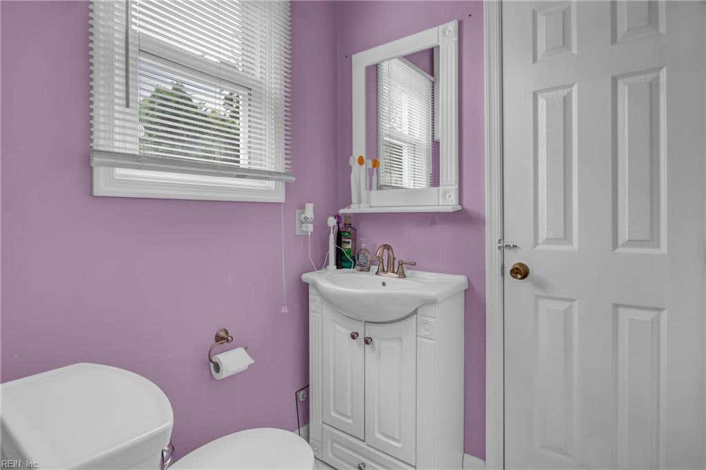 Photo of 1027 Winward Road, Norfolk, VA 23513 (MLS # 10644578)